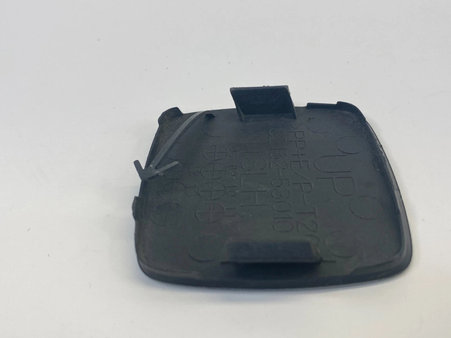 2006-2008 LEXUS IS250 IS350 REAR LEFT BUMPER TOW HOOK COVER CAP ASSY 52162-53010