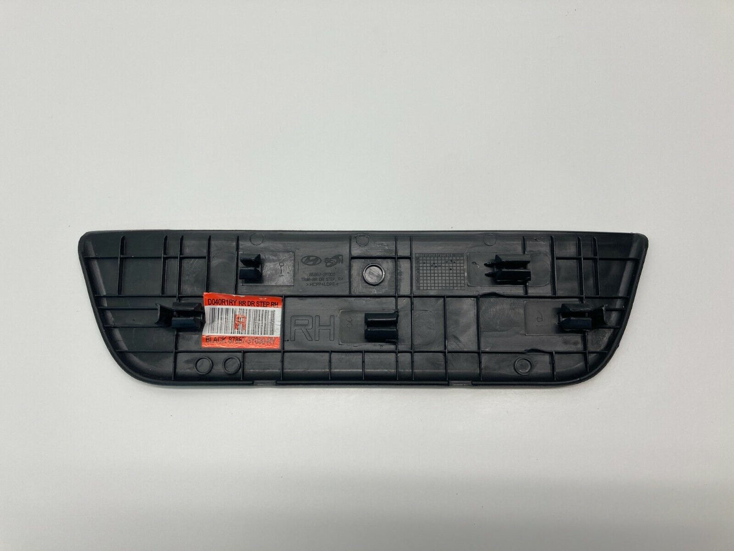 11-16 Hyundai Elantra Rear Right Side Door Trim Step Sill Scuff Plate 85887-3Y00