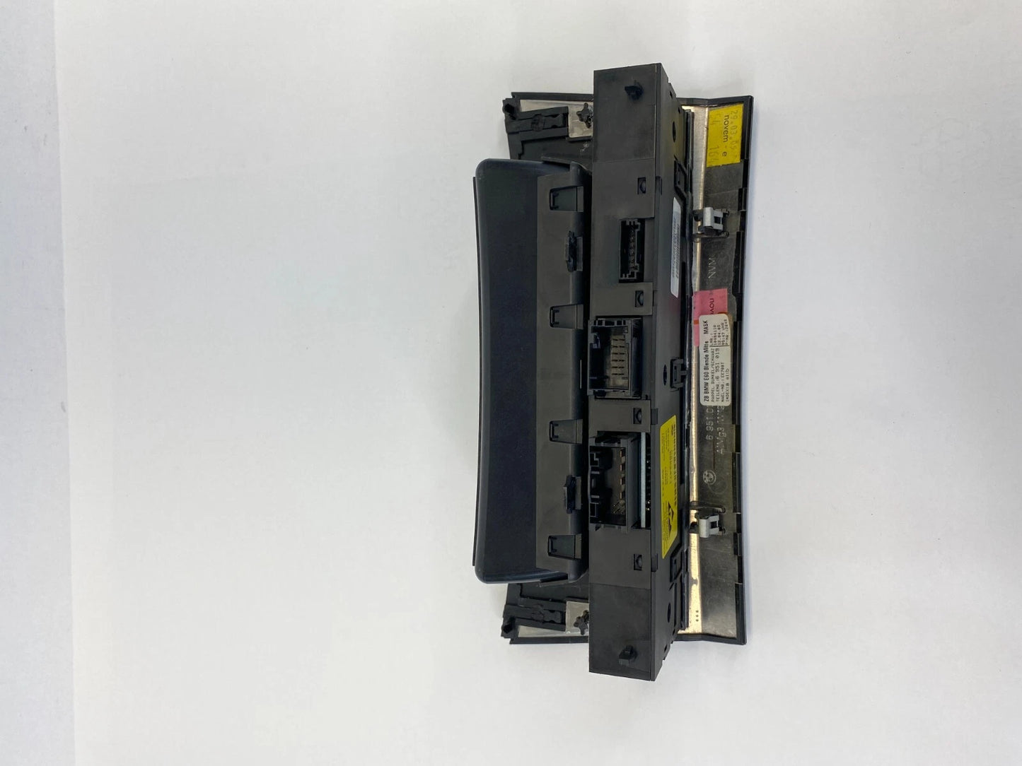 04-07 BMW 530I LOWER DASH STORAGE PANEL W DTC & HEATED SEAT SWITCH 6-952-471 OEM