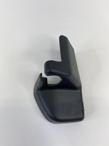 03-08 TOYOTA COROLLA FRONT RIGHT INNER SEAT TRACK END COVER TRIM 72157-02060-B
