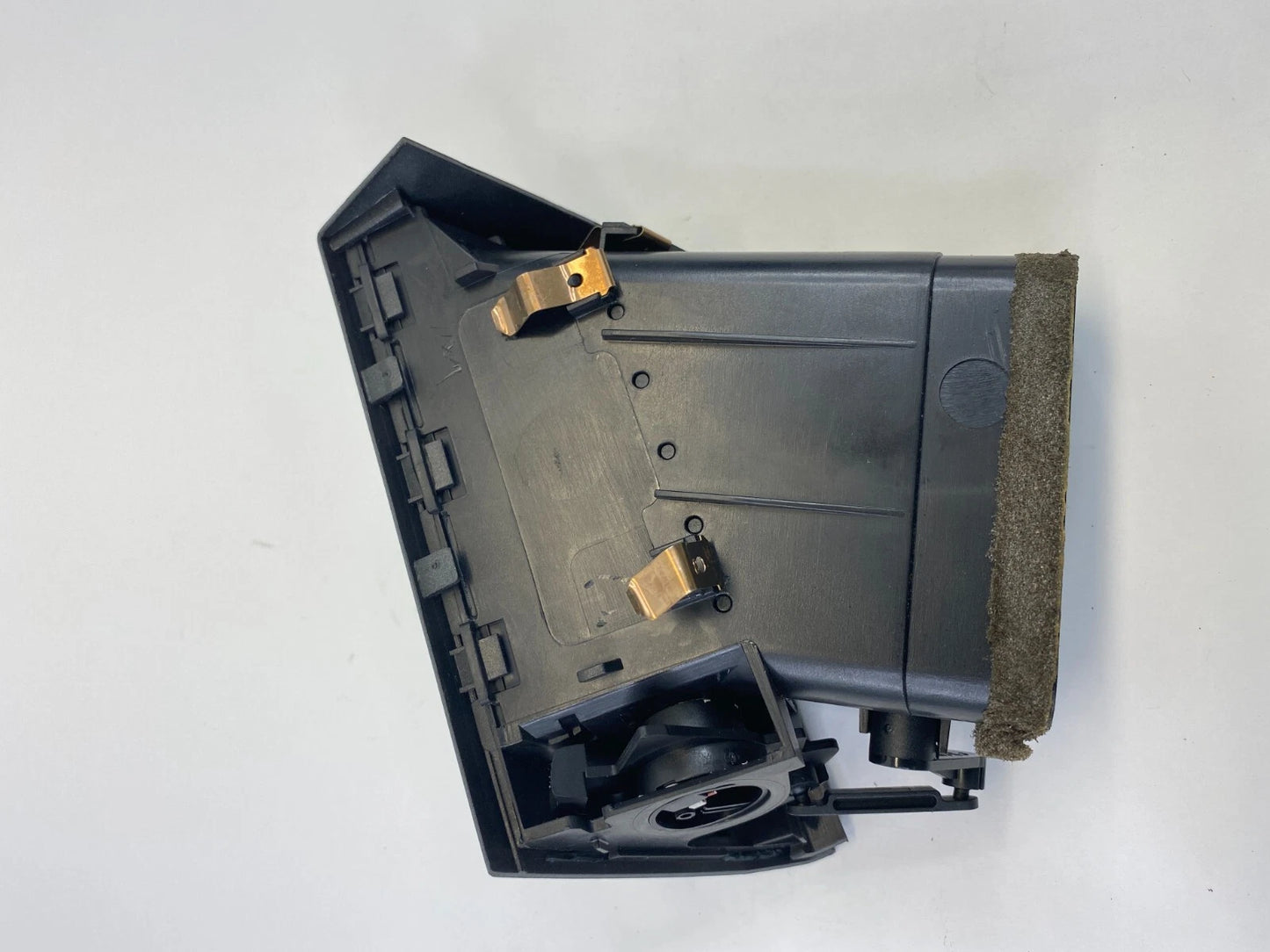 2004-2010 BMW X3 FRONT DASH RIGHT PASSENGER SIDE AIR VENT GRILLE OUTLET 3400076