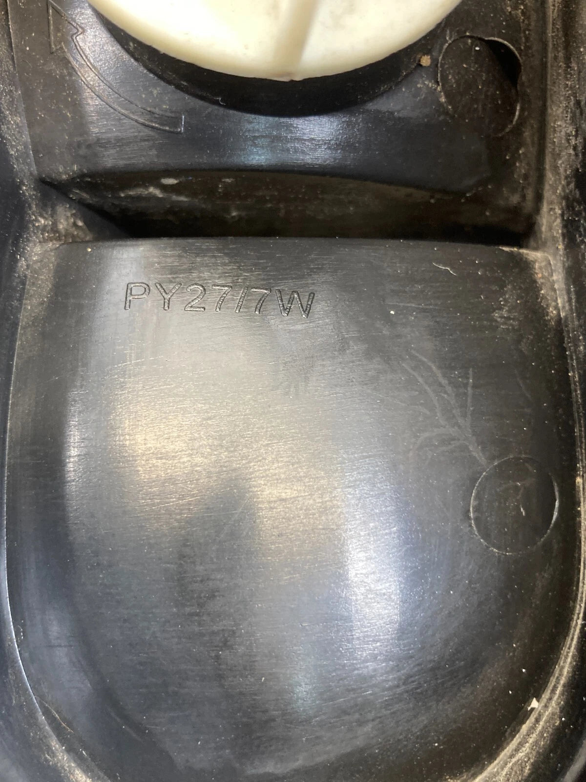 2005-2007 JEEP LIBERTY REAR LEFT DRIVER SIDE TAILLIGHT LAMP ASSEMBLY AFTERMARKET