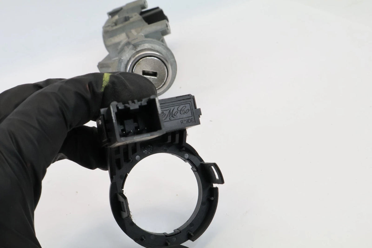 2008 2009 FORD TAURUS SABLE COLUMN IGNITION SWITCH LOCK IMMOBILIZER W/ KEY OEM