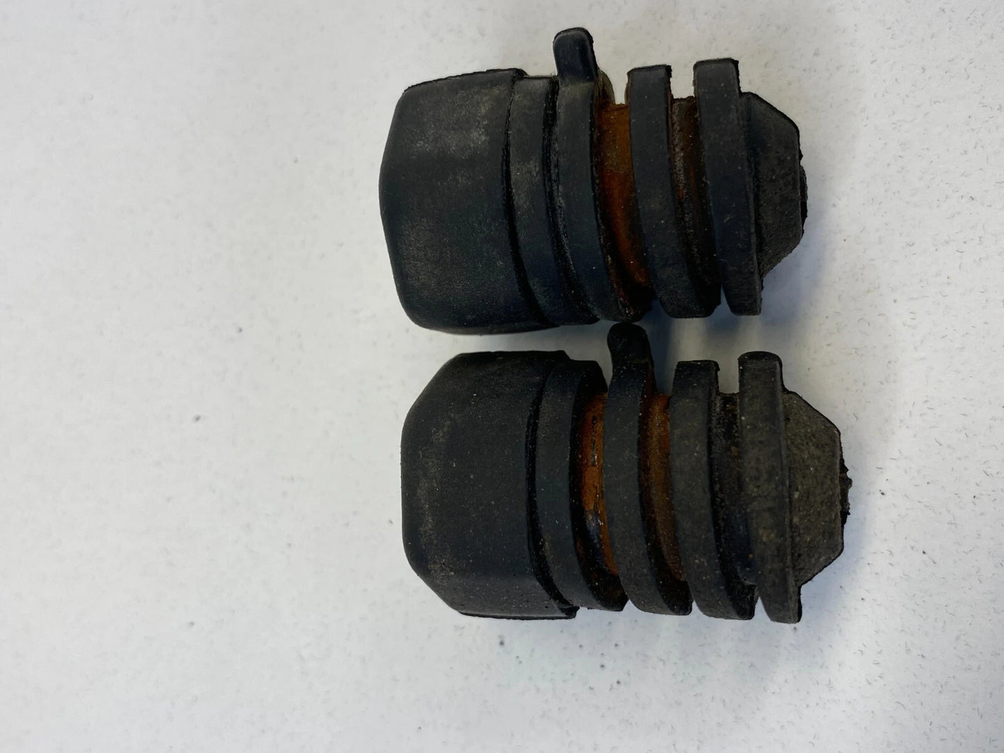 2007-2012 LINCOLN MKZ FRONT HOOD BUMPER RUBBER ADJUST PAIR SET OEM