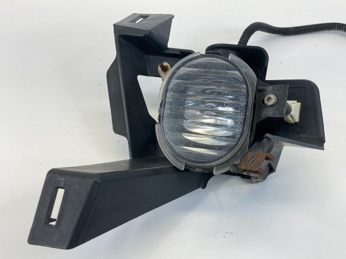 2000-2005 Chevrolet Monte Carlo Right Passenger Corner Park Fog Light Lamp