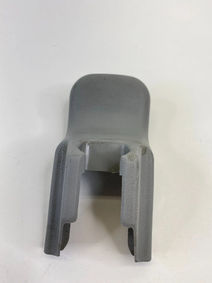06-08 TOYOTA RAV4 FRONT RIGHT SEAT TRACK END OUTER COVER TRIM 72123-42010 OEM