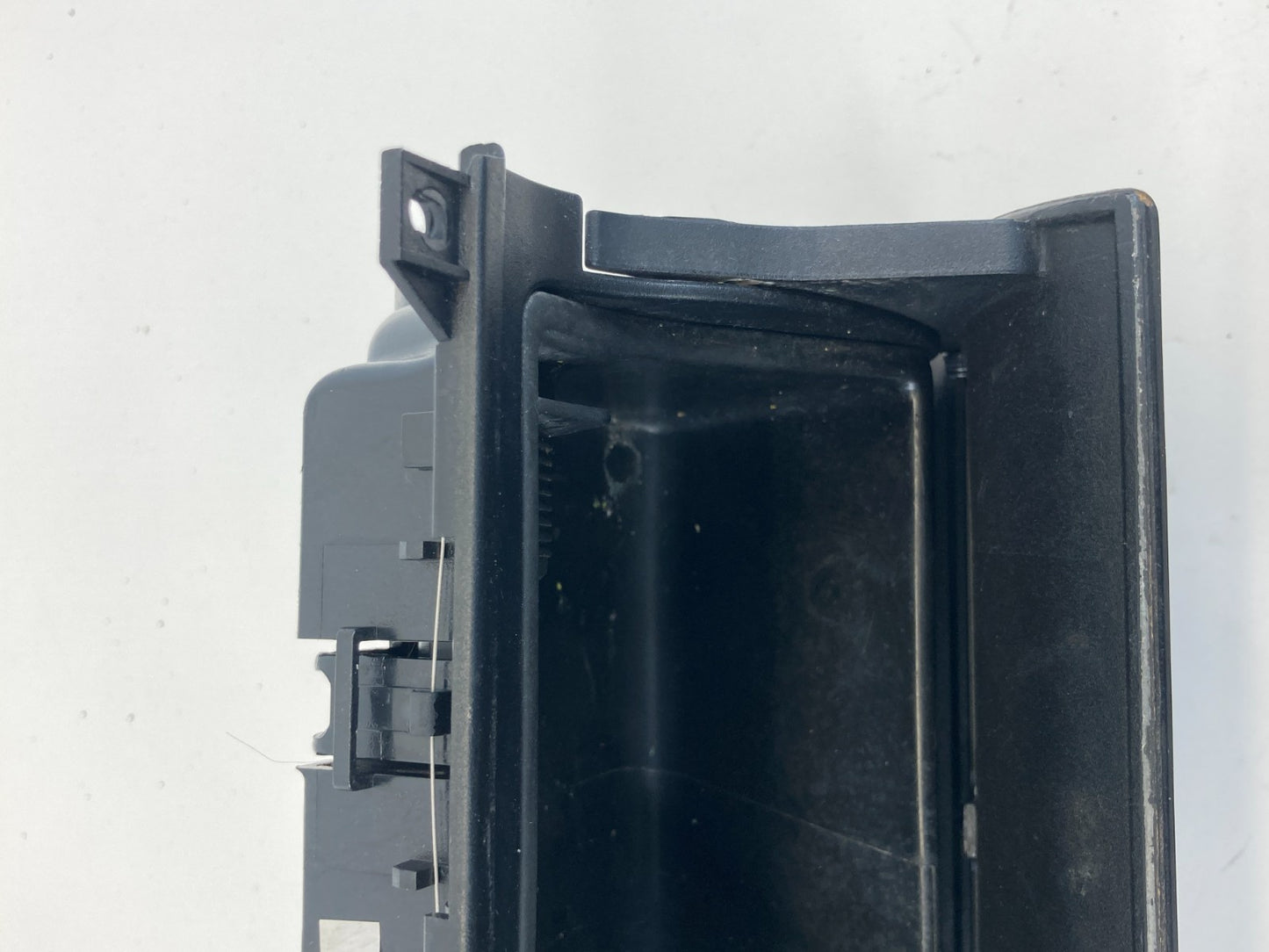 1998-2002 Mercedes-Benz E430 E320 Center Console Ashtray & Lighter OEM