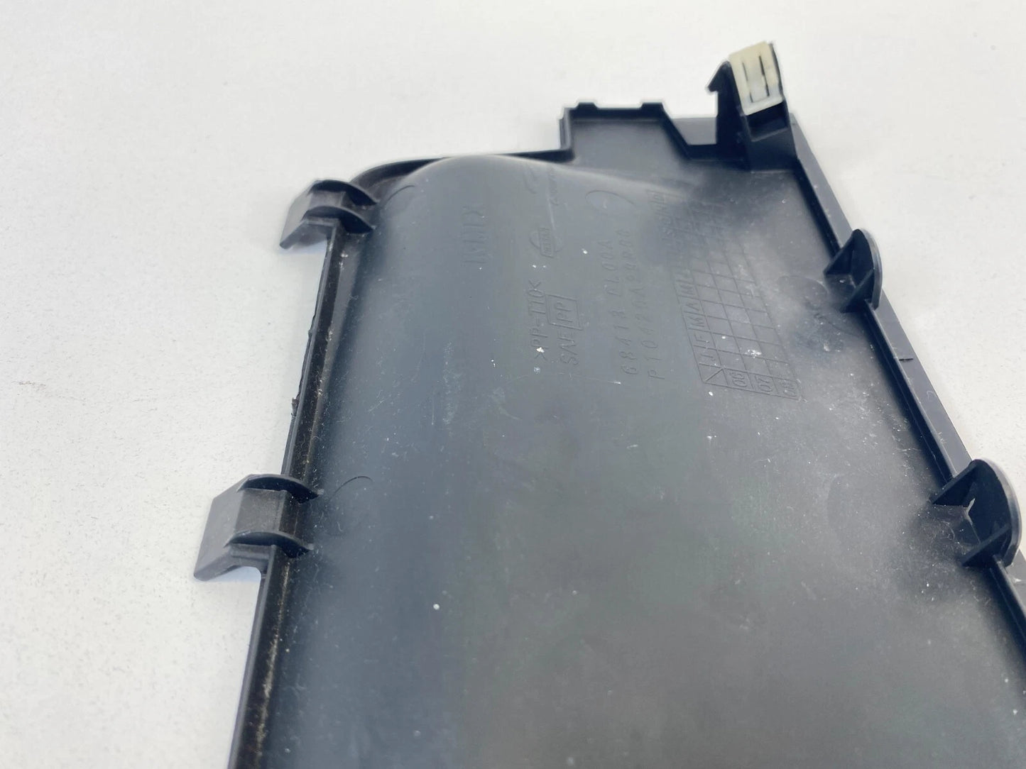 2007-2012 NISSAN VERSA LOWER INSTRUMENT PANEL COVER BEZEL TRIM 68413-EL00A OEM