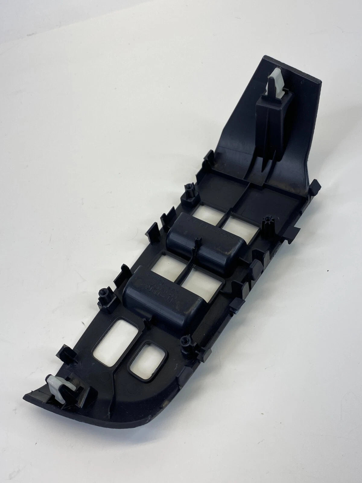 2010 HONDA INSIGHT FRONT LEFT MASTER WINDOW SWITCH BEZEL PANEL 83592-TM8A-A0A