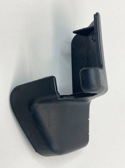 03-08 TOYOTA COROLLA FRONT RIGHT SEAT TRACK END COVER TRIM 72157-02060-B OEM