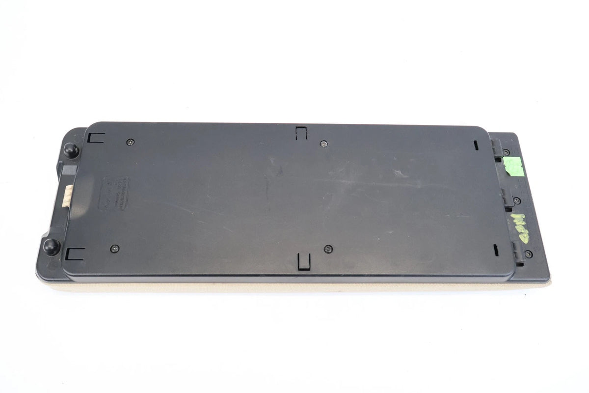 2003-2010 VOLKSWAGEN BEETLE CONV REAR SEAT ACCESS PANEL COVER & LOCK 1Y0885633
