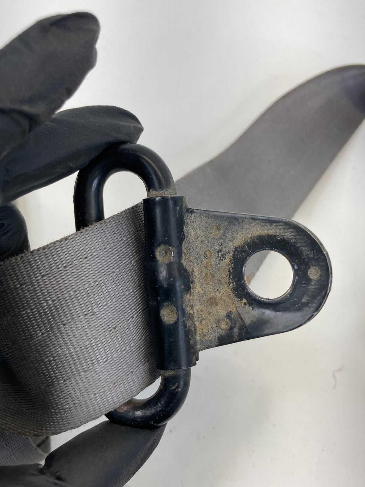 2000 2001 2002 Chevrolet Camaro Front Right Passenger Seat Belt Retractor OEM