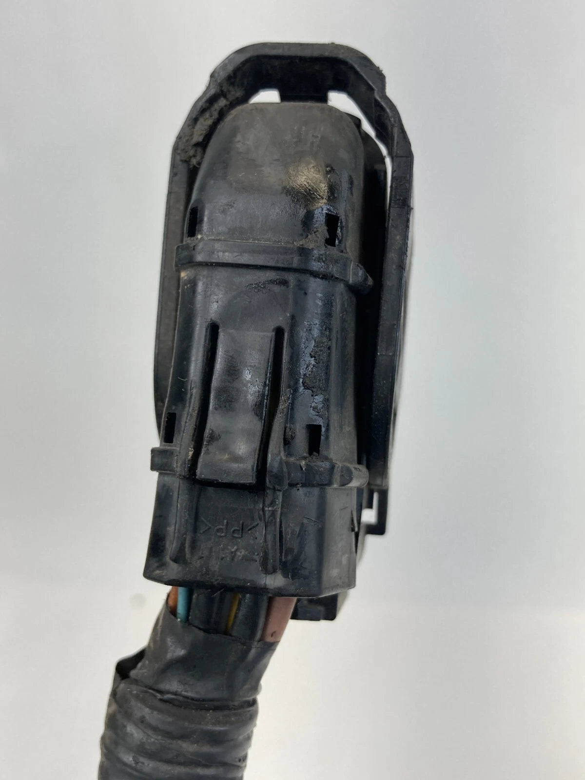 2011 NISSAN ROGUE FWD 2.5L L4 AT ABS ANTI LOCK BRAKE PUMP CONNECTOR PLUG RELAY