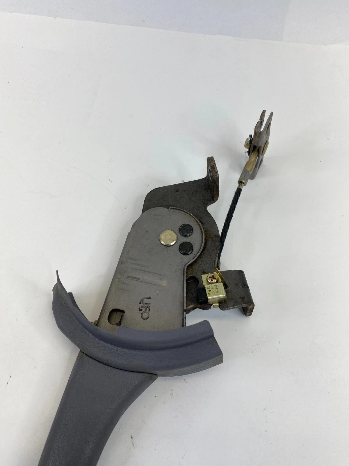 1999-2001 HYUNDAI ELANTRA SEDAN 2.0L EMERGENCY PARKING BRAKE HANDLE LEVER OEM