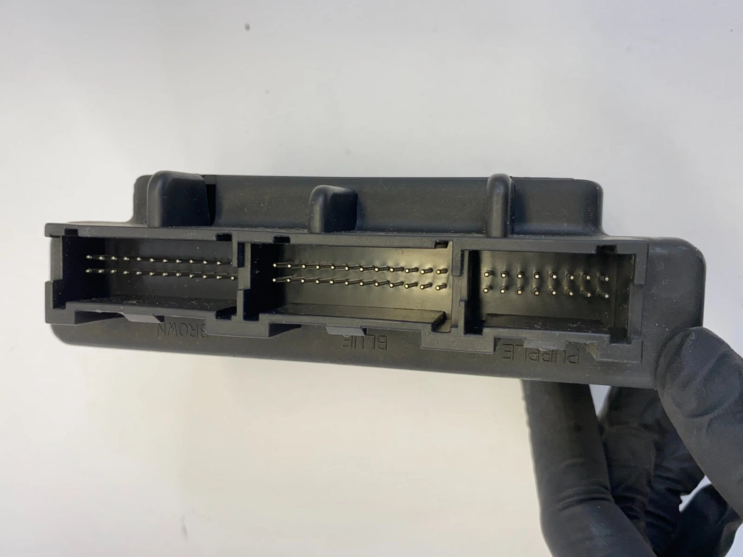 2000 2001 PONTIAC SUNFIRE 2.2L L4 A/T BODY CONTROL MODULE UNIT BCM 09386749 OEM