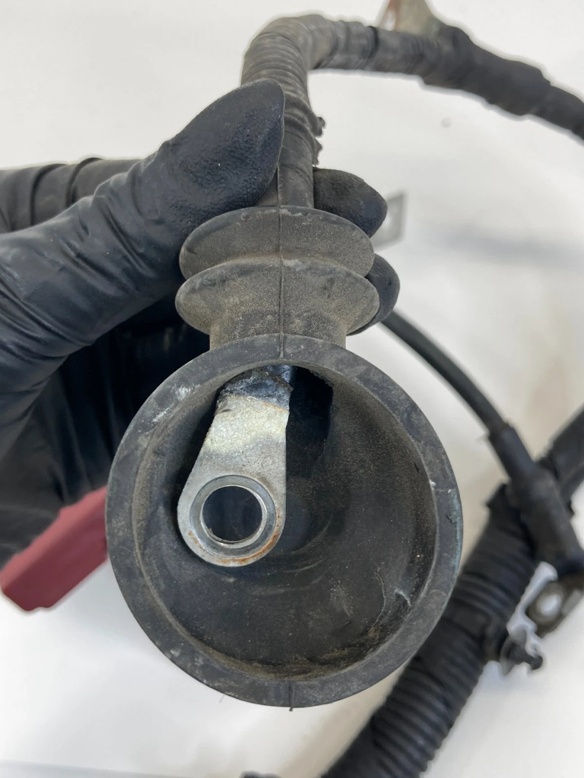 2012-2018 CHEVROLET SONIC 1.8L L4 POSITIVE BATTERY CABLE FUSE TERMINAL BLOCK