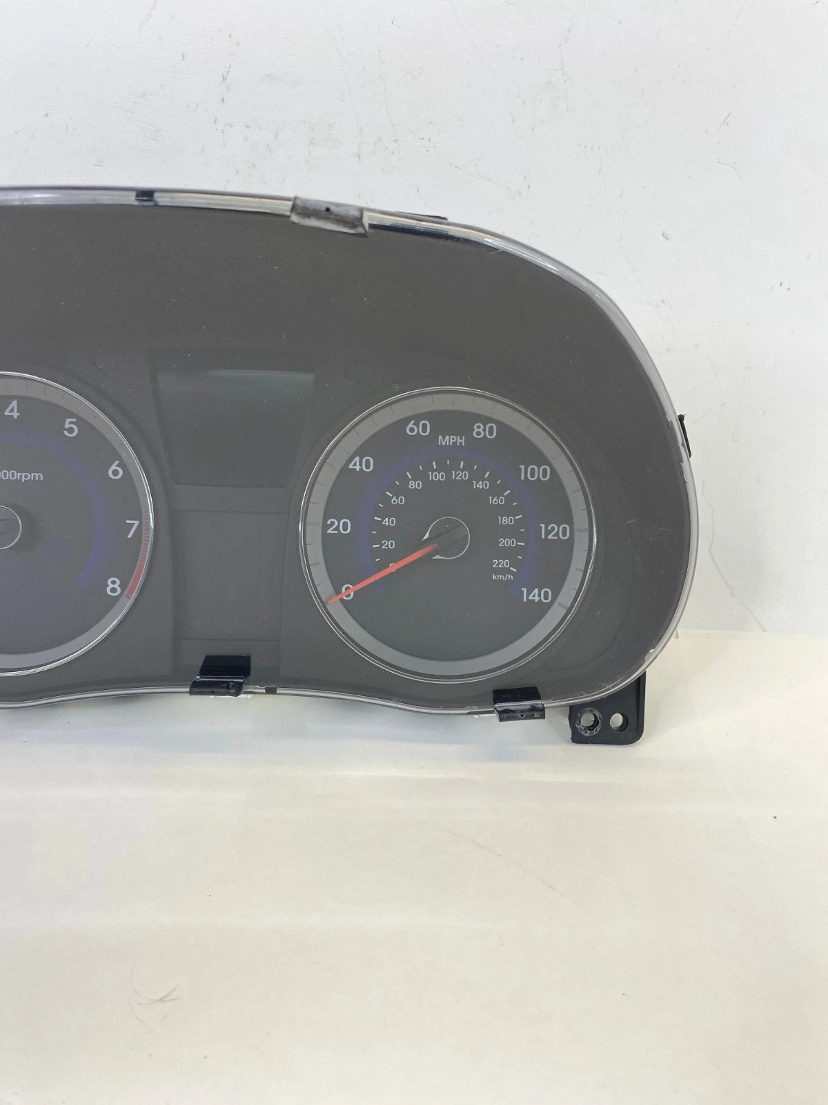 12 13 14 HYUNDAI ACCENT SPEEDOMETER INSTRUMENT CLUSTER 104.645 MILES 94001-1R010