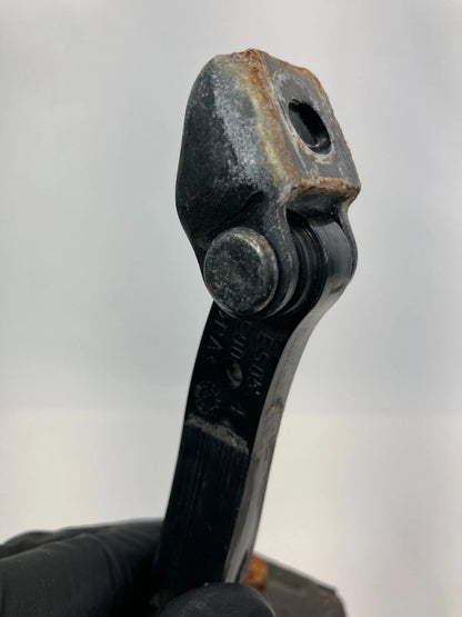 2006 BMW 330I SEDAN FRONT LEFT DRIVER DOOR CHECK STOP STOPPER DETENT 7060189 OEM