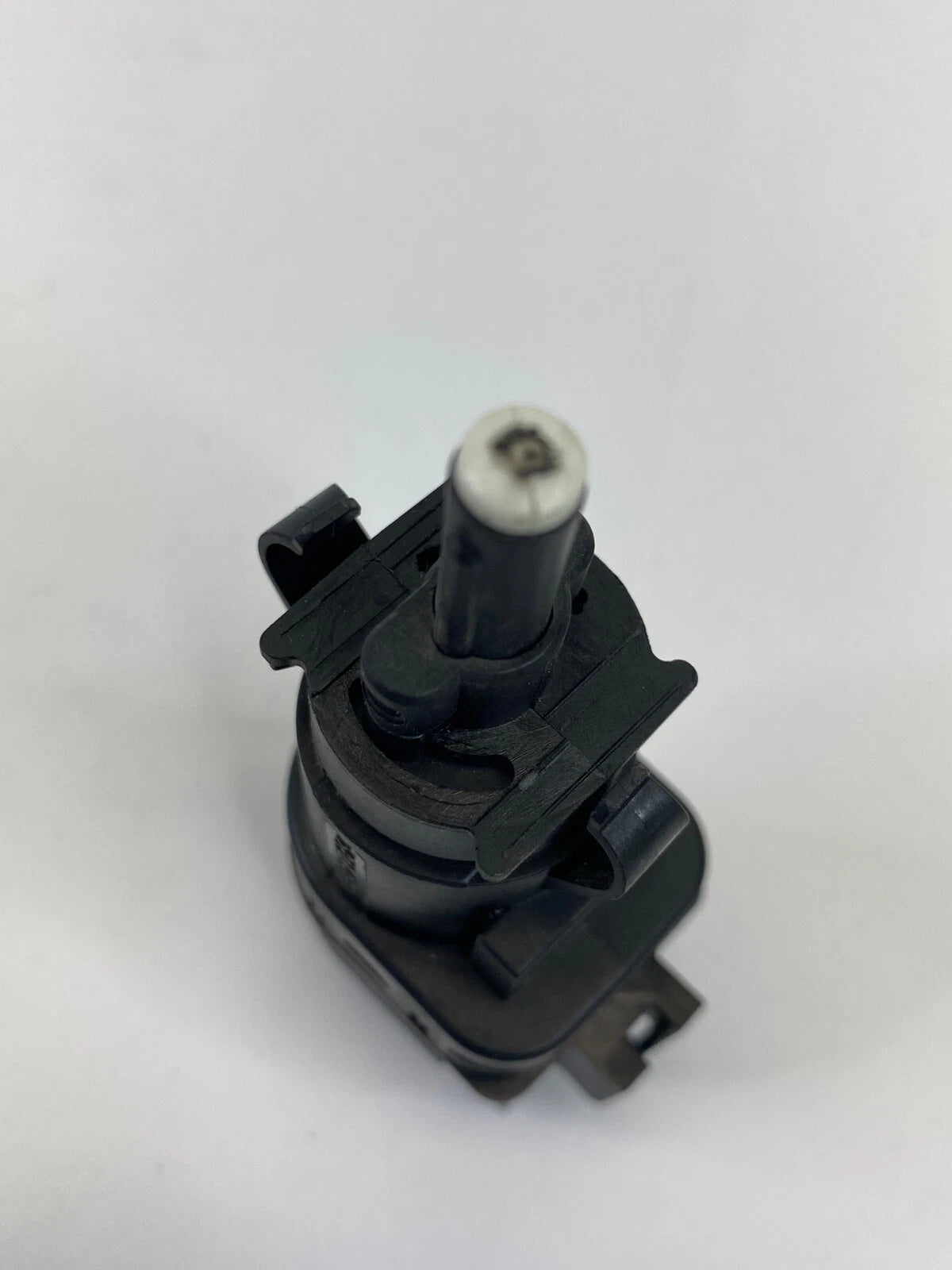 2008-2016 VOLVO XC70 BRAKE STOP LIGHT LAMP SWITCH SENSOR 3M5T-13480-AC OEM