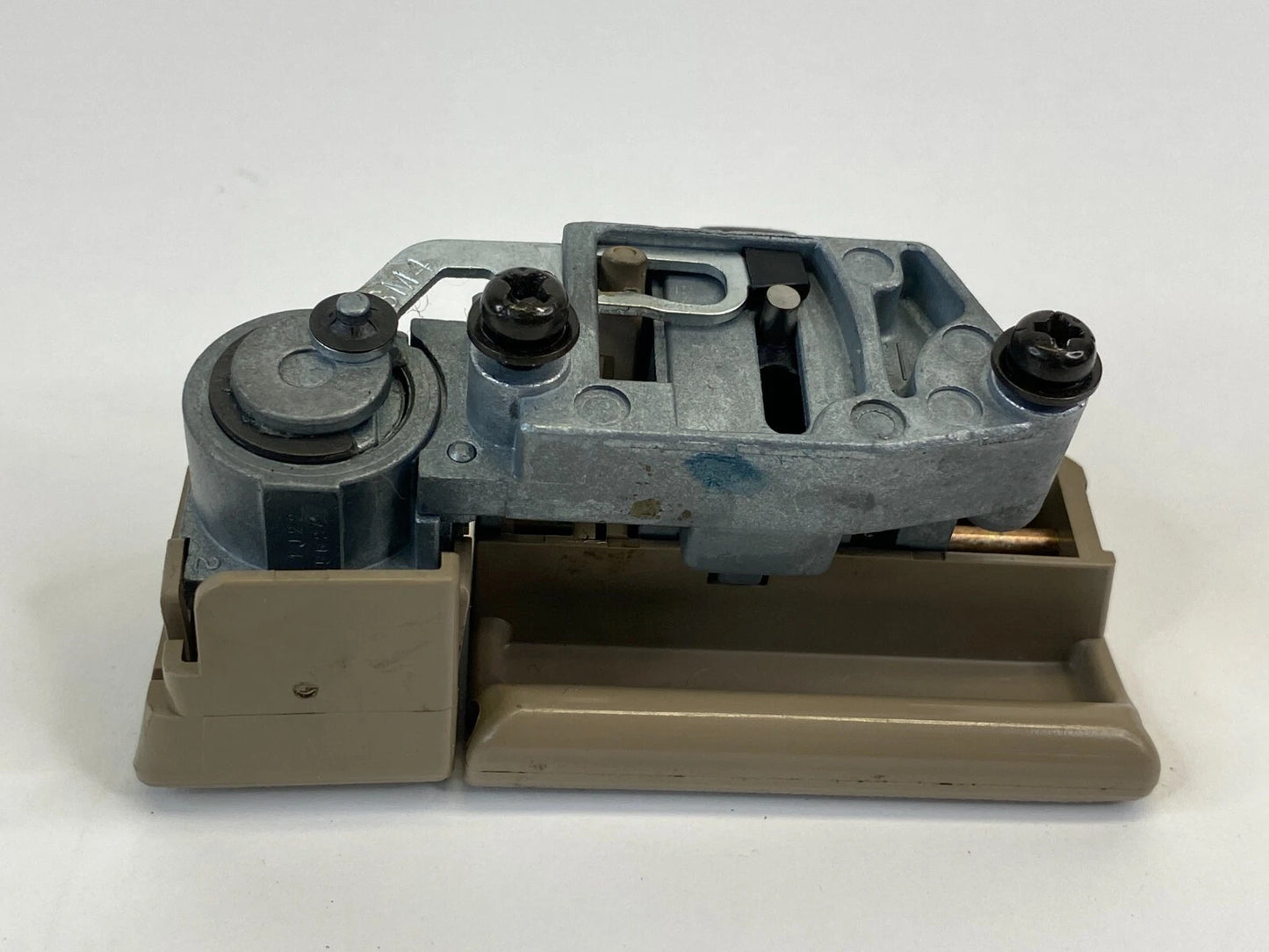 1998-2003 HONDA ODYSSEY GLOVE BOX COMPARTMENT LOCK LATCH RELEASE HANDLE OEM