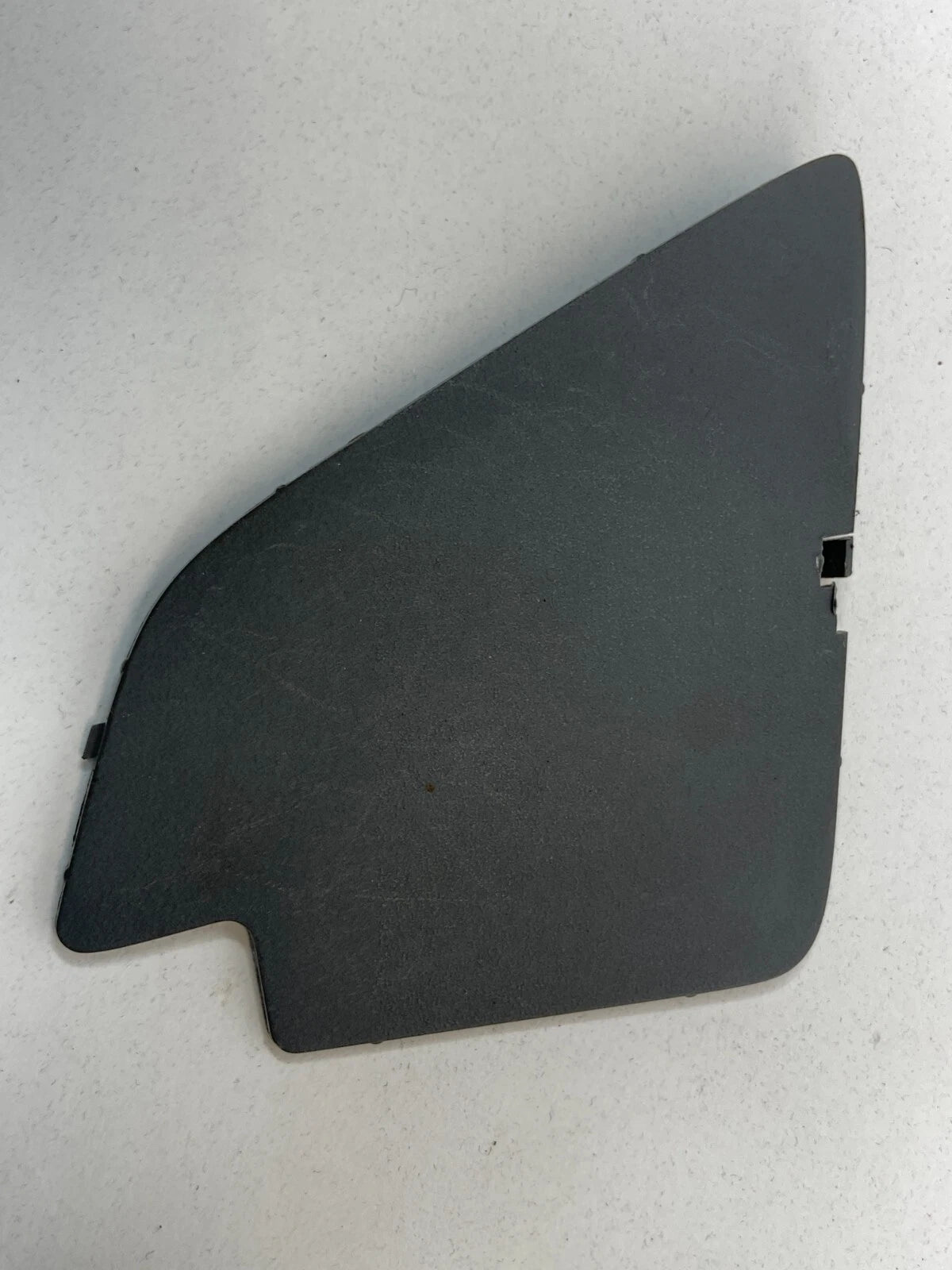05-10 HONDA ODYSSEY FRONT LEFT DRIVER INNER DOOR HANDLE SCREW COVER K6225302 OEM