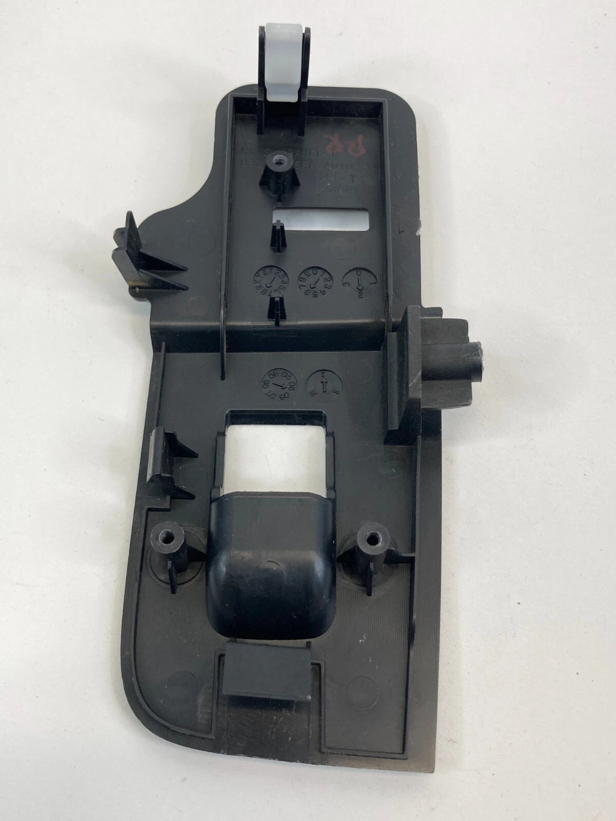 2004-2008 ACURA TL SDN REAR RIGHT WINDOW SWITCH COVER BEZEL TRIM 83700-SEPA-A010