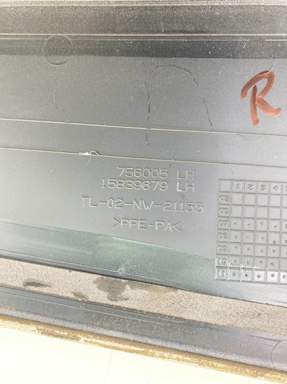 2008-2012 Buick Enclave Rear Left Quarter Window Molding Trim 15839679 OEM