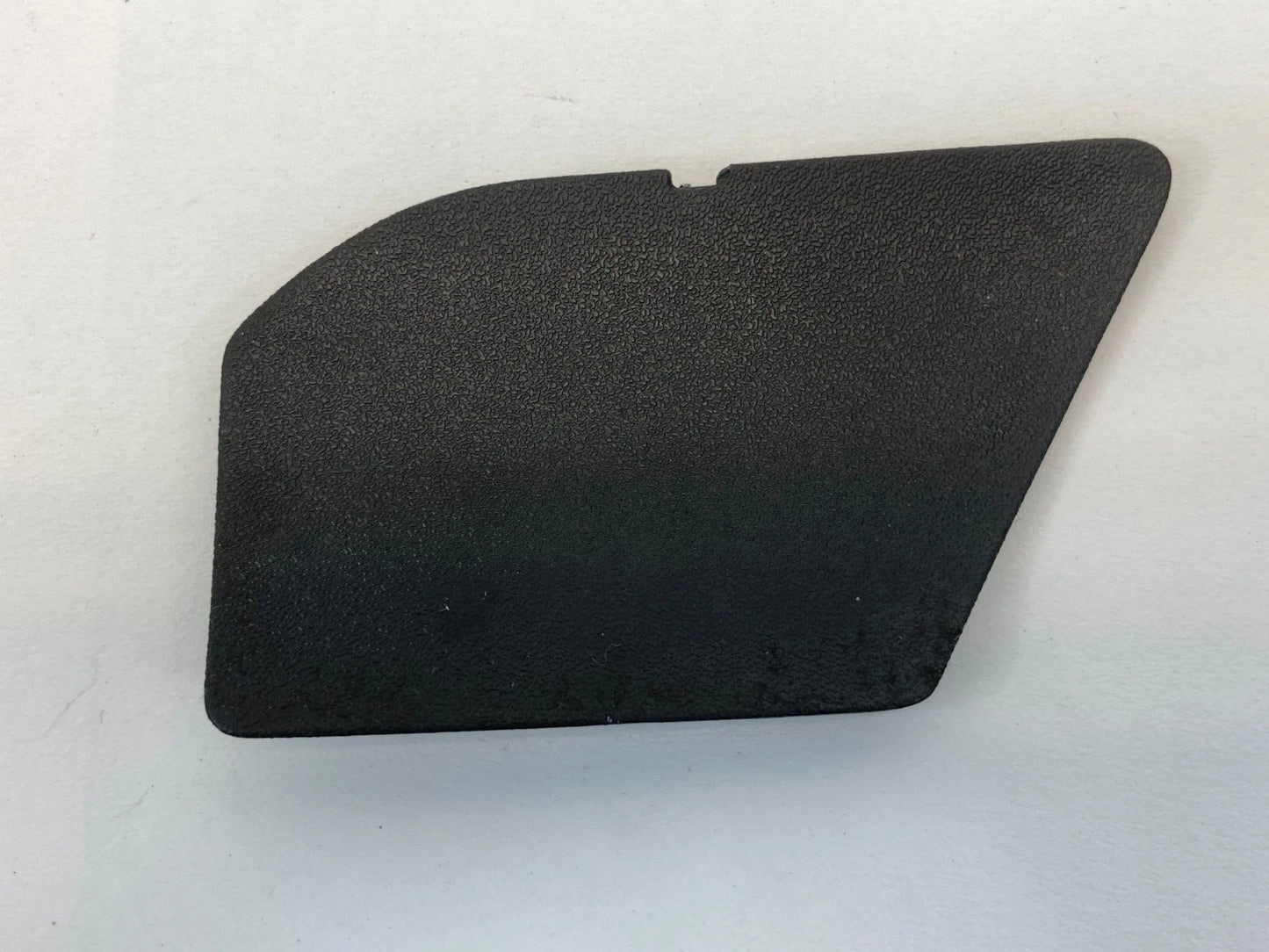 2009-2012 CHEVROLET TRAVERSE REAR LEFT DOOR HANDLE COVER BEZEL 15948056 OEM
