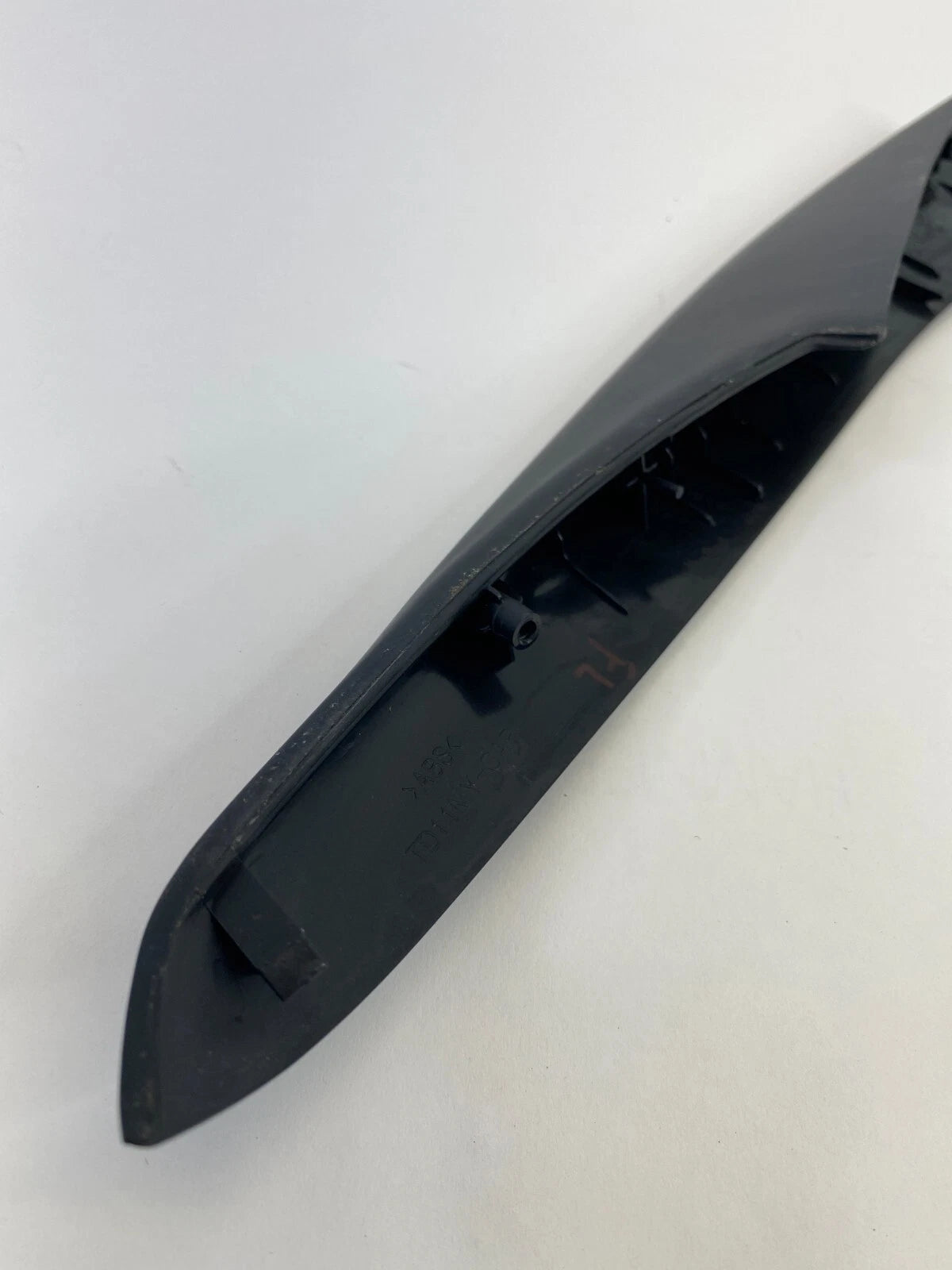 2010-2013 KIA FORTE CENTER CONSOLE LEFT SIDE BEZEL GARNISH TRIM B27050-35025 OEM