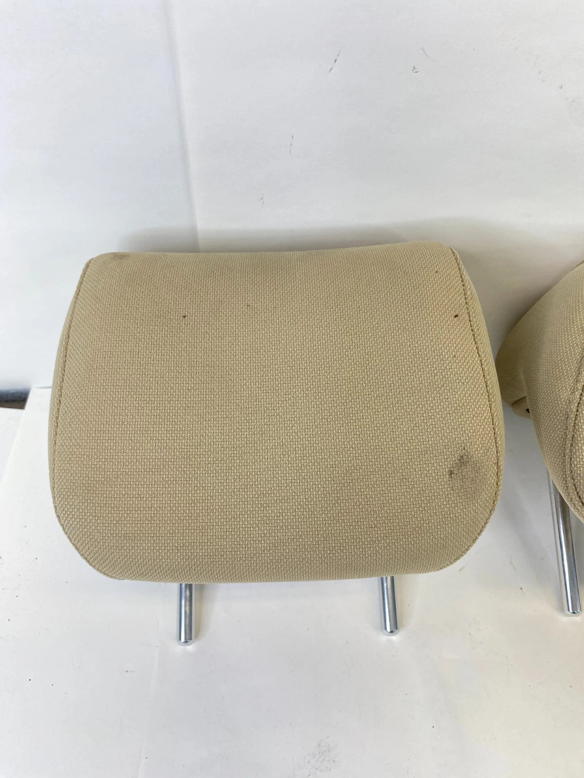 2012-2014 HYUNDAI ACCENT SEDAN REAR SEATS HEADREST HEAD REST SET OF 3 CLOTH OEM