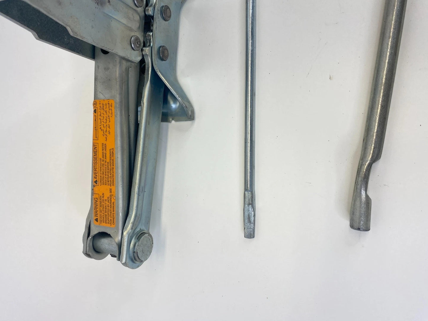 2008-2013 Nissan Rogue Emergency Spare Tire Jack & Tool Wrench Kit 99550-EQ56C