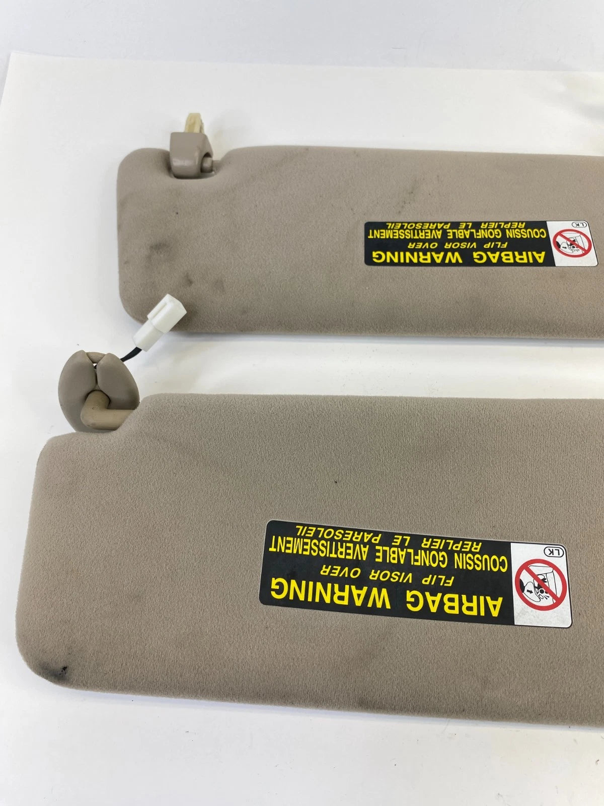 2002 2003 Lexus ES300 Front RH LH Roof Sun Visor Beige Set Pair w/ Clips OEM