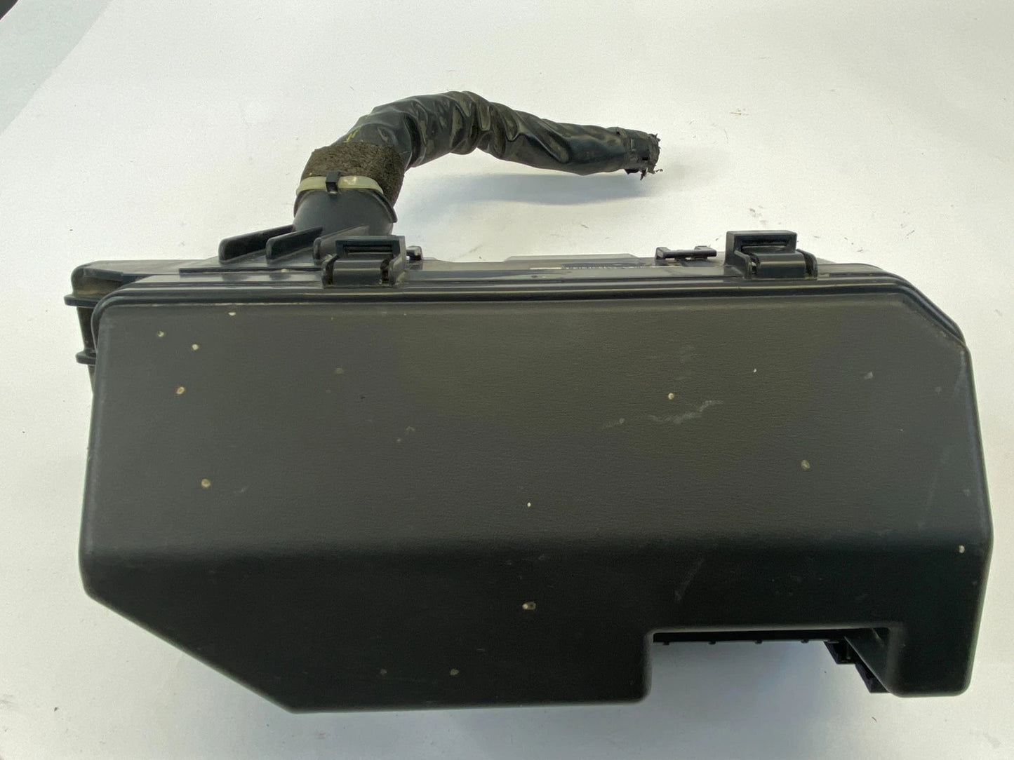 2008-2012 HONDA ACCORD 2.4L FWD SEDAN ENGINE UNDER HOOD FUSE BOX RELAY OEM