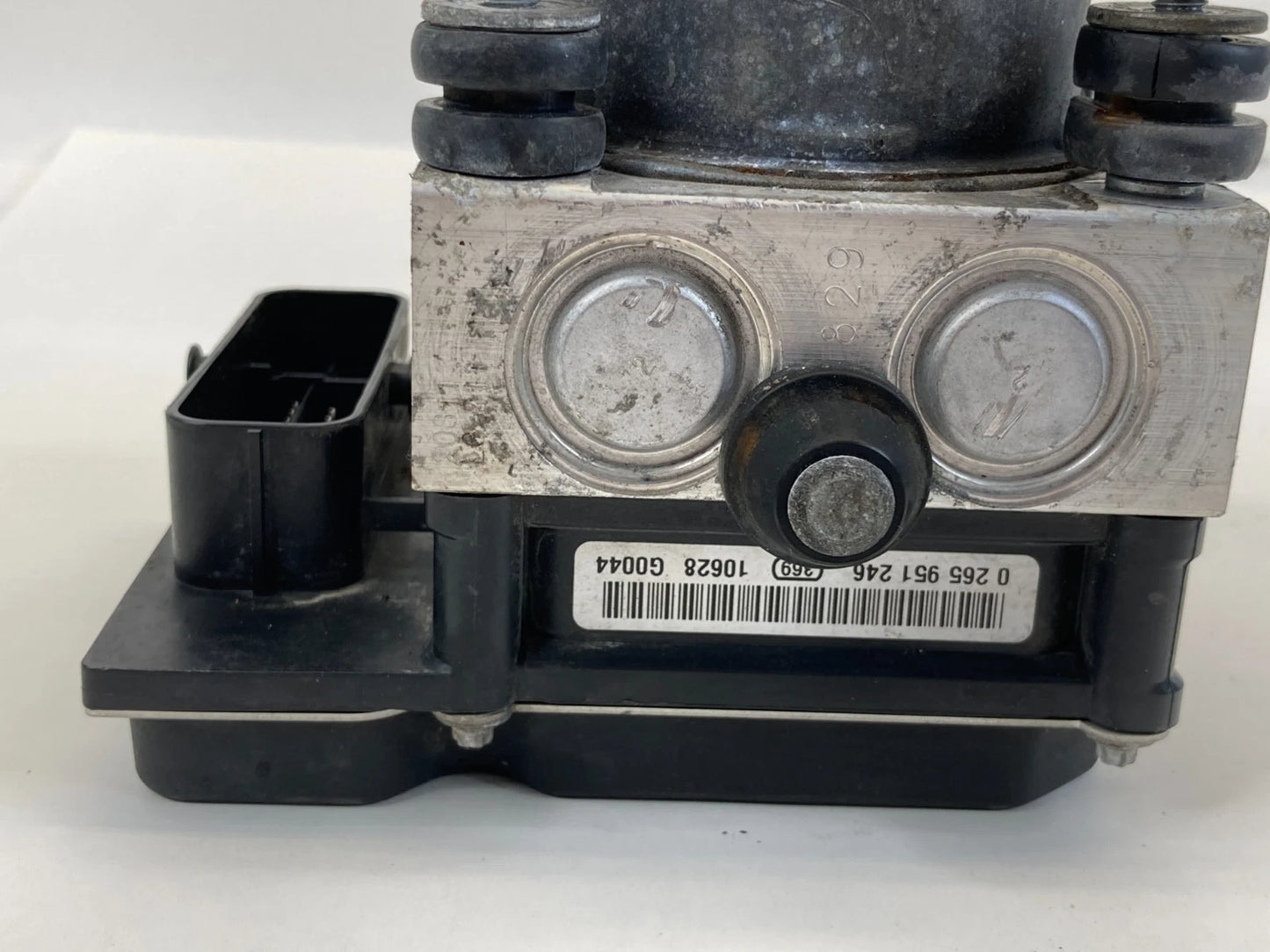 10 11 12 HYUNDAI SANTA FE 2.4L 4WD ABS ANTI LOCK BRAKE PUMP MODULE 58910-2B650