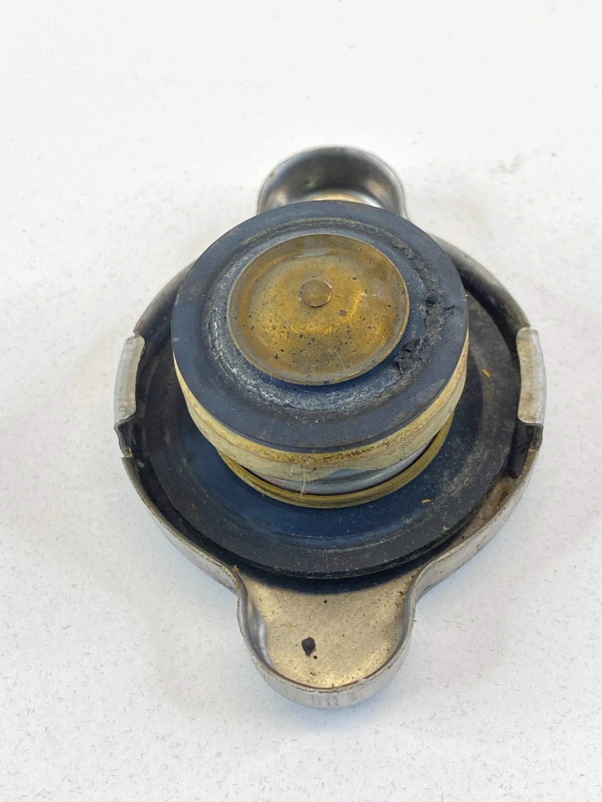 98-03 ISUZU RODEO 01-03 RODEO SPORT 3.2L V6 RADIATOR COOLANT OVERFLOW CAP OEM
