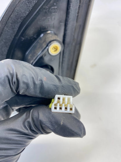 2003-2006 SUZUKI XL-7 FRONT RIGHT PASSENGER SIDE VIEW POWER MIRROR ASSY E4012096