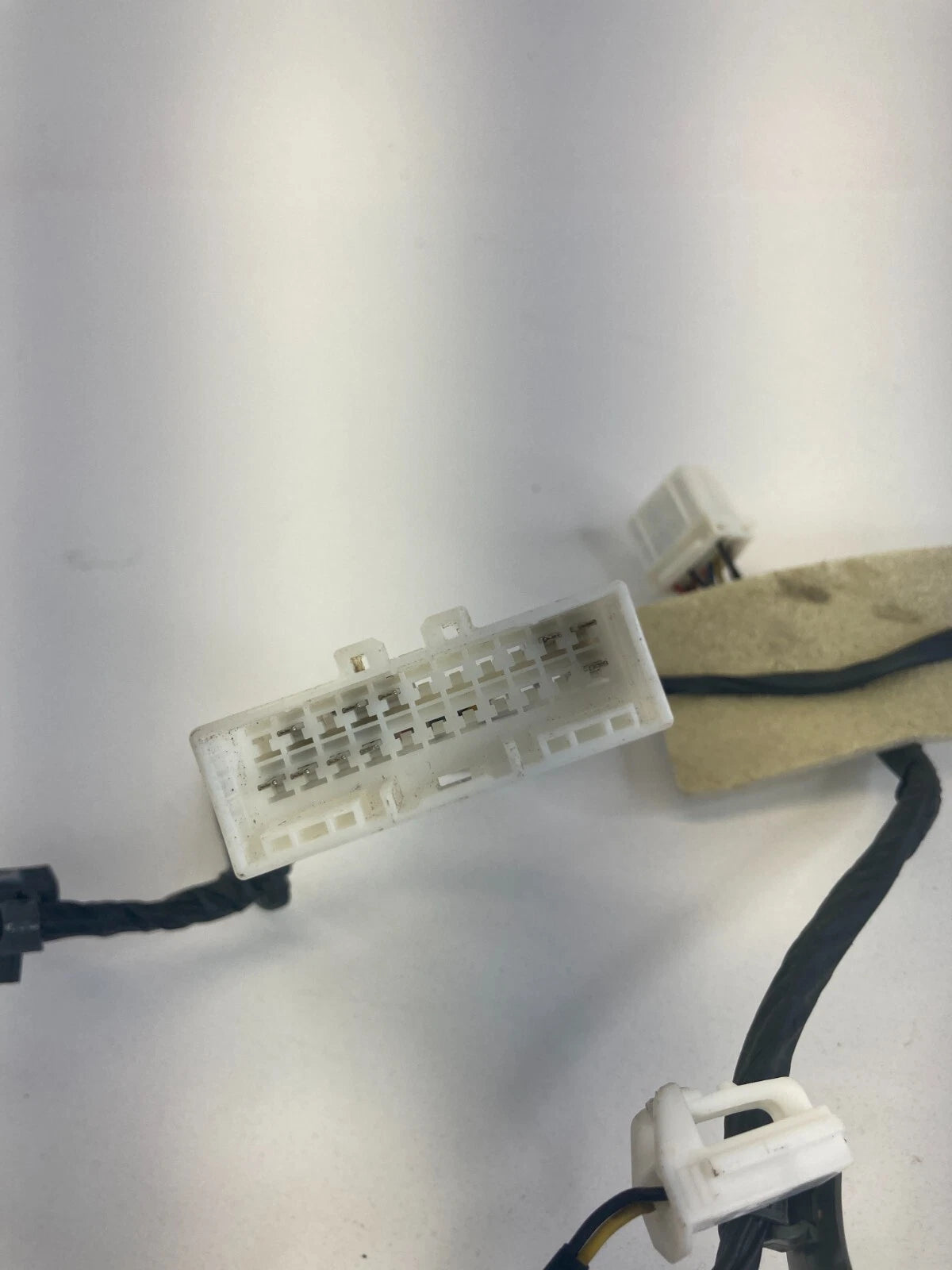 2007-2012 KIA SEDONA FRONT LEFT DRIVER DOOR HARNESS WIRE WIRING CABLE 916054D041