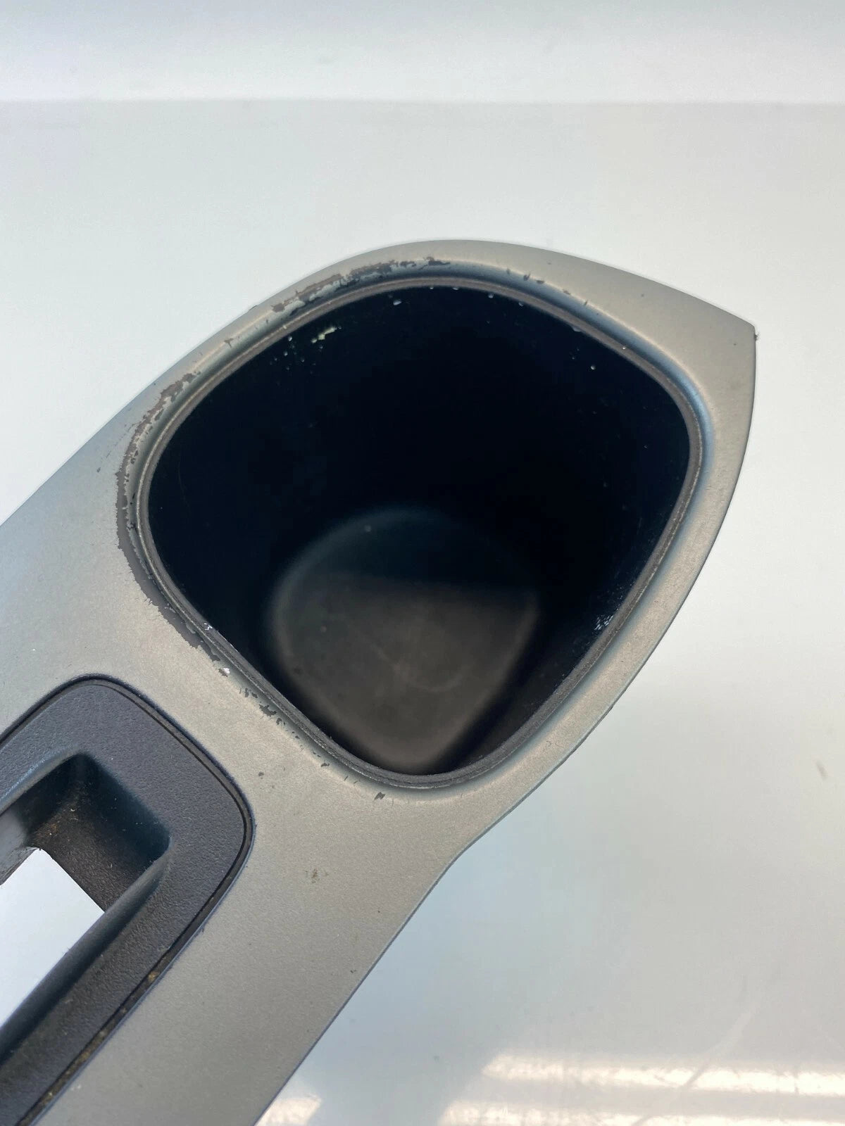 03-05 HONDA PILOT REAR RIGHT WINDOW SWITCH BEZEL PANEL TRIM OEM 83710S9VAA010M