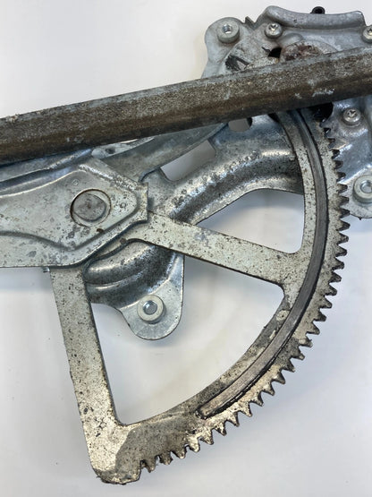 2007-2009 LEXUS RX350 FRONT LEFT DOOR WINDOW REGULATOR MOTOR 85720-AE020 OEM