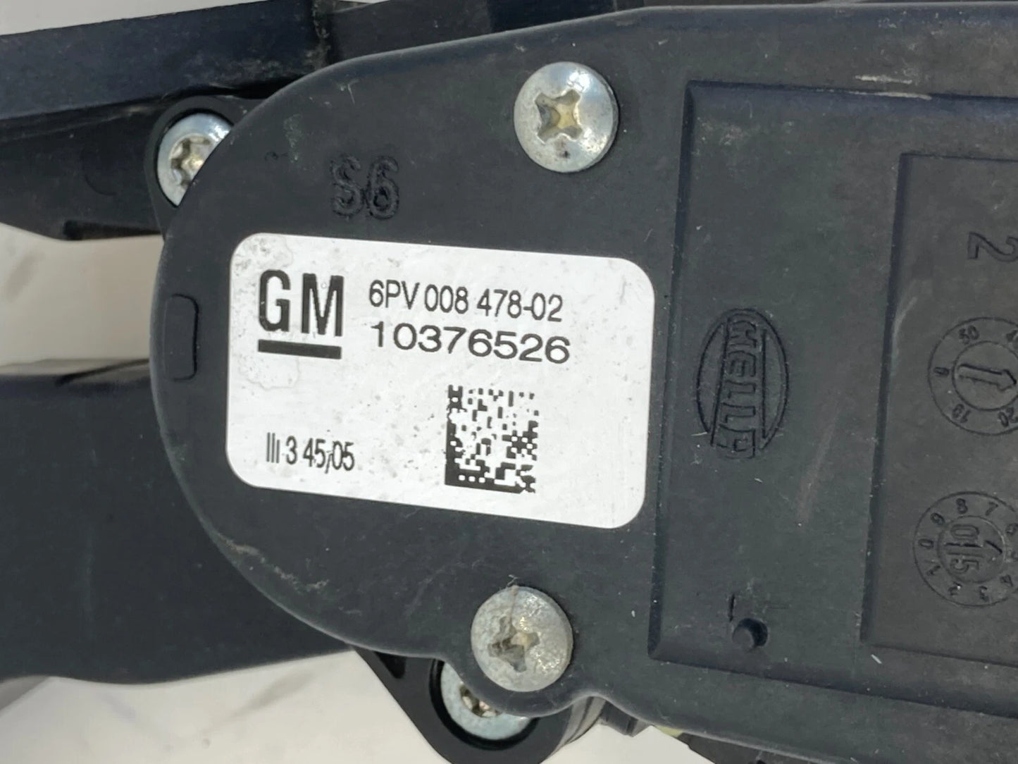 2004-2008 CHEVROLET COLORADO ACCELERATOR GAS PEDAL ASSEMBLY UNIT 10376526 OEM