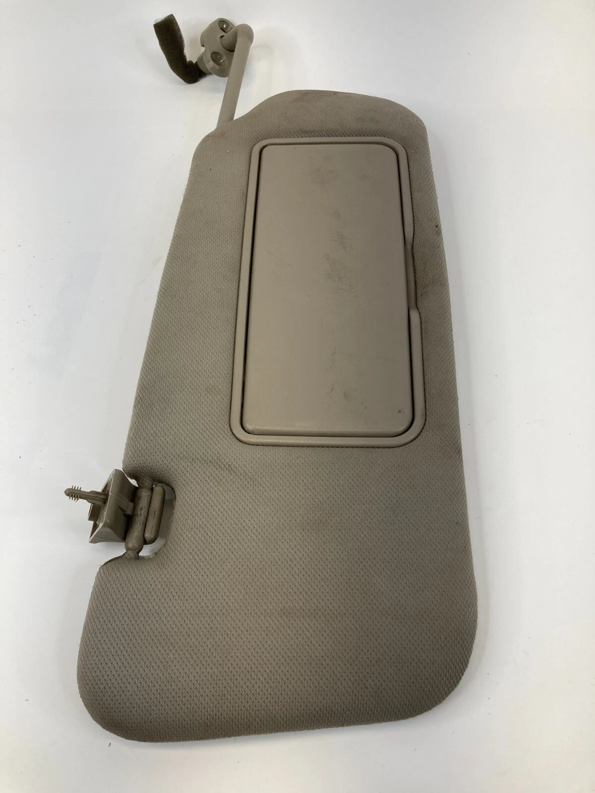 2005-2007 KIA SORENTO FRONT RIGHT PASSENGER SIDE SUNVISOR SUN VISOR SHADE OEM