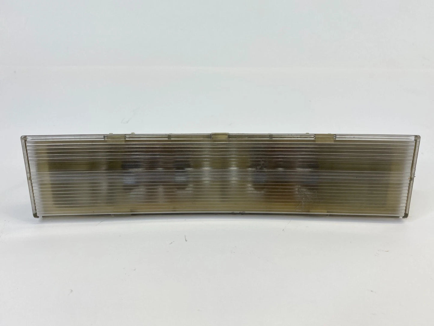 2009 2010 09 10 DODGE JOURNEY TRUNK LIFTGATE CARGO LIGHT LAMP 04685928AA