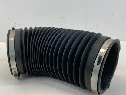 2011-2016 Town & Country 3.6L V6 Engine Air intake Cleaner Hose Duct Tube Assy