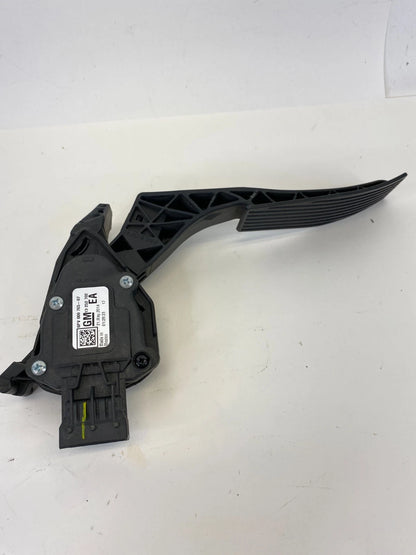 2011-2015 CHEVROLET CRUZE ACCELERATOR GAS PEDAL W/ POSITION SENSOR 13252702 OEM