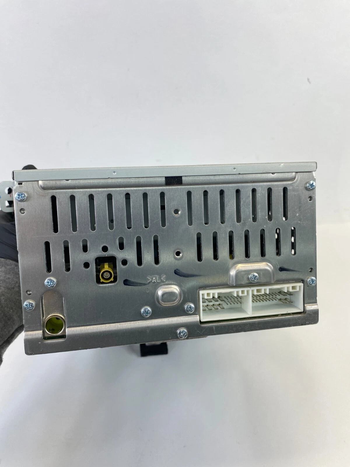 2014-2016 Hyundai Elantra AM/FM Radio CD MP3 Player Receiver 96170-3X156GU OEM