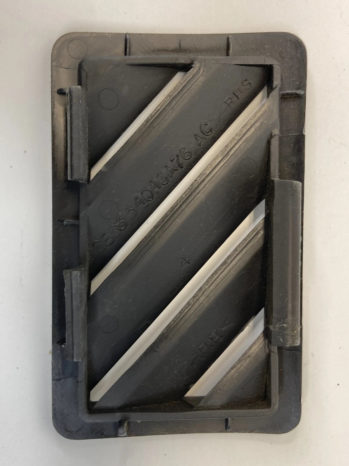 2006 2007 MERCURY MILAN FORD FUSION DASH UPPER RIGHT SIDE AIR VENT DEFROST GRILL