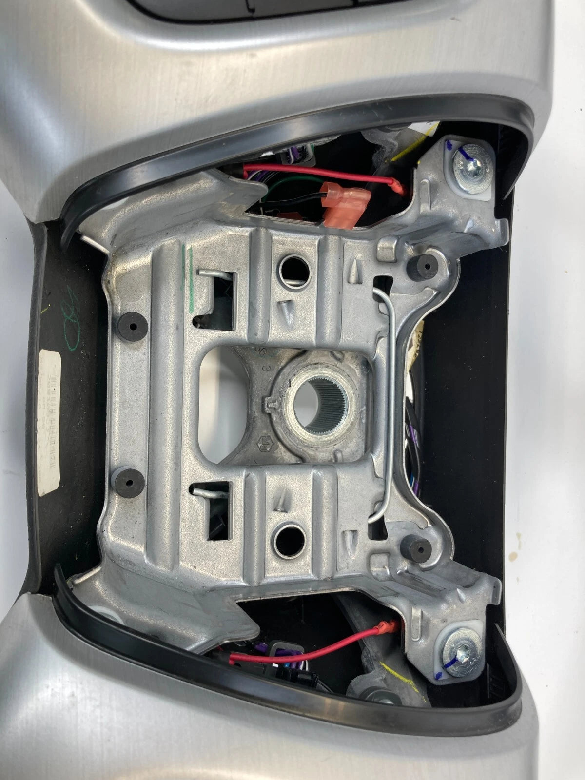 2009-2012 GMC ACADIA BUICK ENCLAVE STEERING WHEEL W/ SWITCHES 20910933 OEM