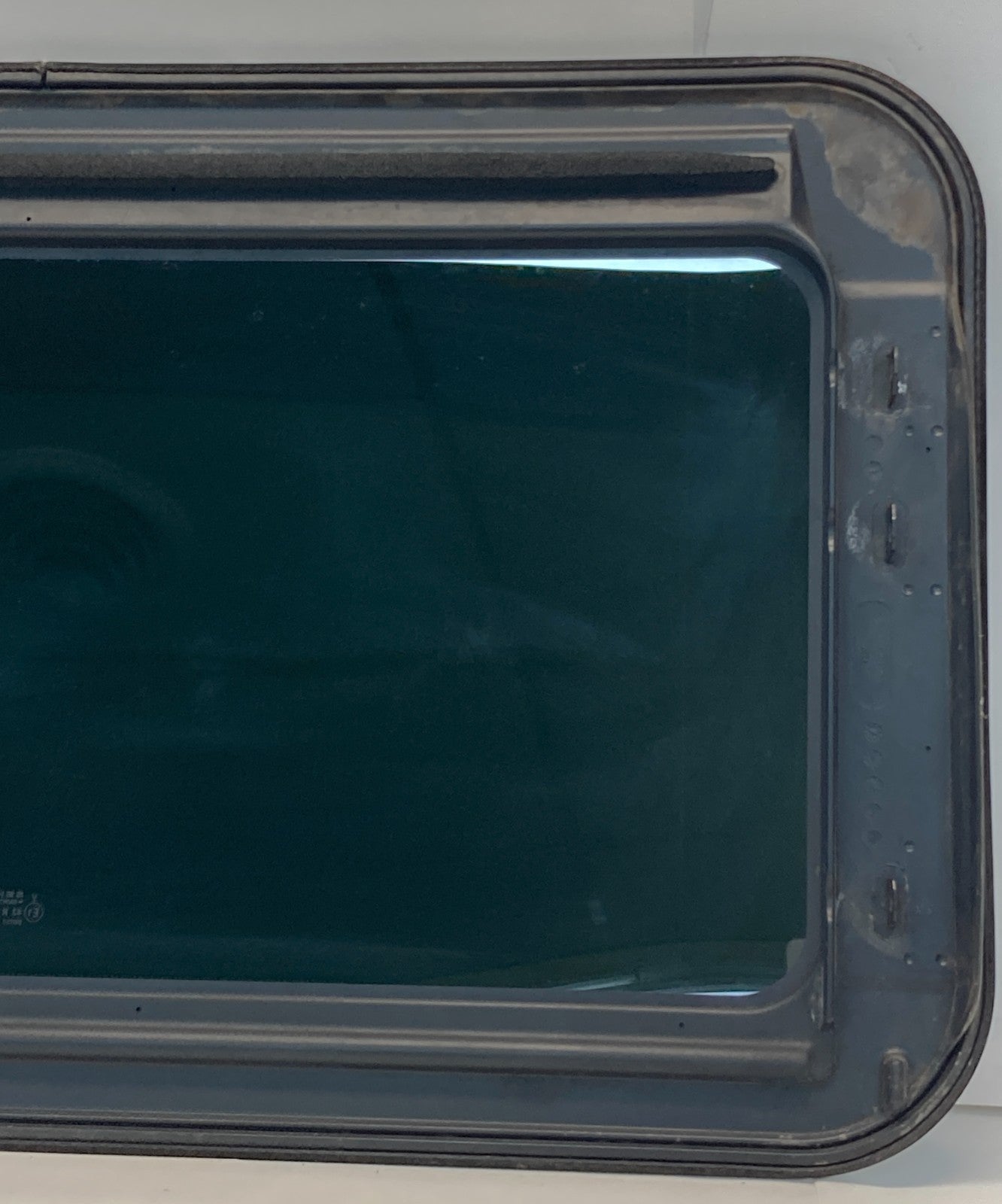 03 04 05 06 Infiniti G35 Sedan Front Pano Sunroof Sun Roof Glass Assembly OEM