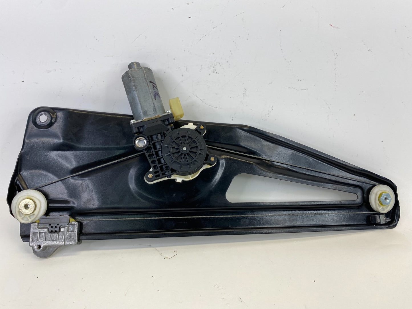 2003-2009 Range Rover Rear Right Side Back Door Window Regulator w /Motor OEM