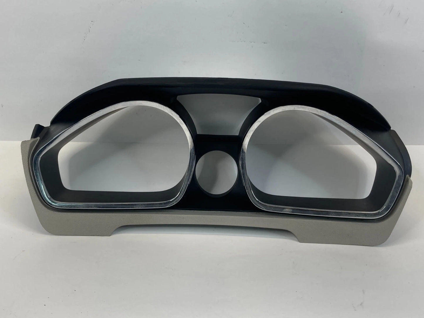 2009-2012 CHEVY TRAVERSE DASH CLUSTER SPEEDOMETER BEZEL COVER TRIM 20836172 OEM